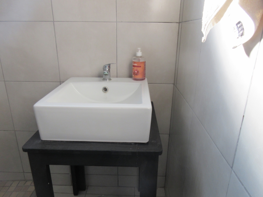 4 Bedroom Property for Sale in Bathurst Eastern Cape